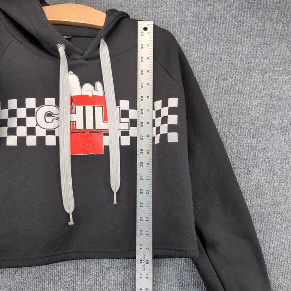Wear Code Snoopy Chill Check Trim Cropped Hoodie Sweatshirt Womens Large Black - Picture 10 of 12